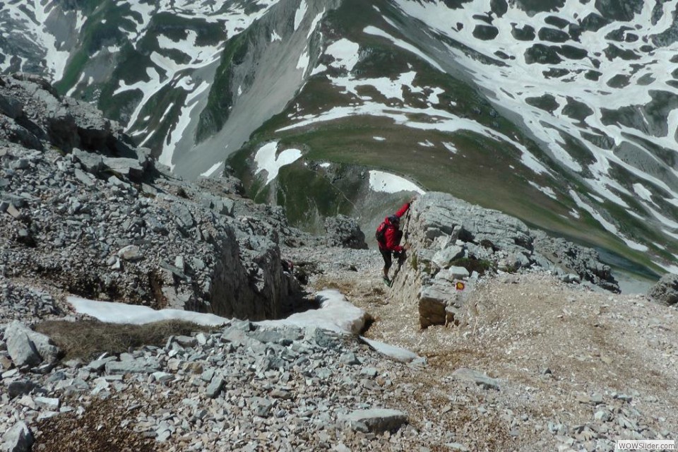 G Amedeo alle prese con l'arrampicata